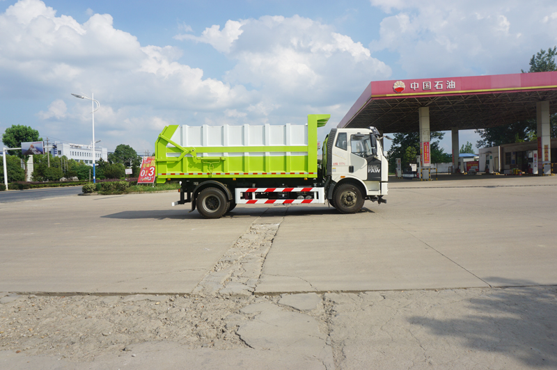 中潔牌XZL5181ZLJ6型垃圾轉(zhuǎn)運(yùn)車(chē)